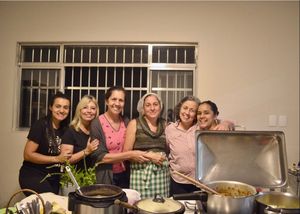 Crenças e Religião - Construindo a Casa de Deus