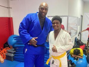 Apoio ao Judoca Lucca Taro conquistar uma vaga no Centro de Excelência Esportiva em São Paulo.