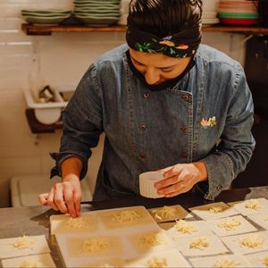 Empreendedorismo e Pequenos Negócios - Ajuden al  Huarique