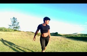 Vaquinha Online - LARISSA CASTRO: Vamos ajudar a Larissa a dançar!