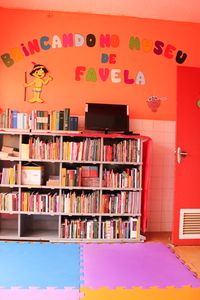 Causas e Comunidade - Brincando no Museu de Favela 