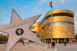 Financiamento Coletivo - Campanha para pagar custos de bolsa para estudar espanhol na espanha.