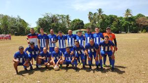 Vaquinha Online - Uniforme novo