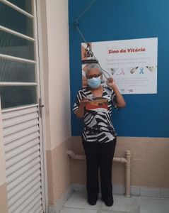 Vaquinha Online - Uma História de Resiliência: Apoie Minha Jornada