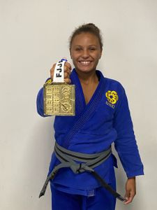 Instituto Michelle Tavares - VAMOS LEVAR NOSSA MENINA DE OURO, RAFAELA ROSA, PARA O EUROPEU DE JIU-JITSU