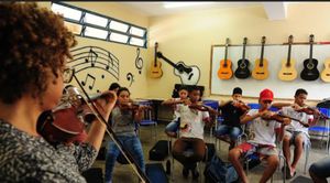 Educação - Projeto: Laços de Identidade 