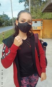 Ajude a Evelyn a chegar aos campeonatos imagem 6