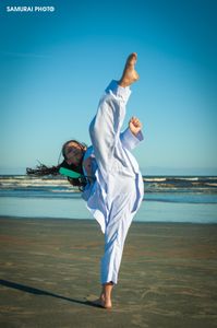 Vaquinha Online - Ajude a Evelyn a chegar aos campeonatos