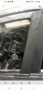 Ajude-nos a quitar o carro com perda total imagem 7