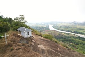 Vaquinha Online - Compra de uma ROÇADEIRA para limpeza e manutenção na Pedra do Souza e Capela Cristo Rei