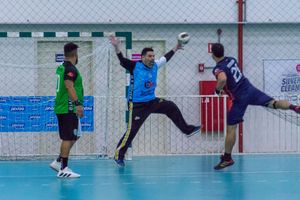 Fotografia - Ajude o Milan a fotografar a Copa América de Handebol Master no Chile
