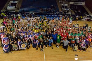 Milan no Chile - Ajude o Milan a fotografar a Copa América de Handebol Master no Chile