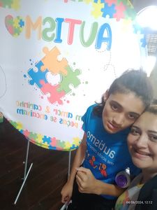 Ajude família autista a recuperar seu carro (mãe e filhos possuem transtorno do espectro autista) imagem 6