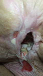 Em busca de ajuda urgente imagem 6