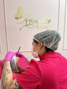 São Paulo/SP - Revella Beauty: da superação nasce um sonho que transforma vidas, porque quando uma mulher se levanta, ela levanta muitas outras.