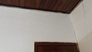 Maria Oiva - Um Lar Seguro para Maria Oiva — Reforma urgente