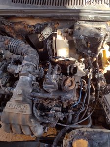 Lazaro  - Arrumar meu carro pegou fogo na fiação 