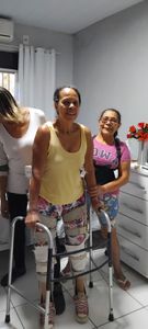 Saúde e Emergências - Ajuda para comprar cadeira de rodas motorizada stand-up