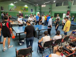 Crowdfunding - Seja um Padrinho Linhagem Geek: Faça a Diferença no Projeto Olímpico de Tênis de Mesa e Transforme Vidas!