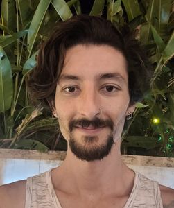 Vaquinha Online - Apoie o Fernando a estudar em Portugal