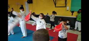 Vaquinha Online - PROF. DE ARTES MARCIAIS PEDE SOCORRO!!! VAMOS AJUDAR