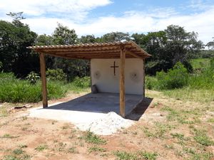 Finalização da Capelinha Rural em MG imagem 8