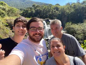 Vaquinha Online - TIA LEIA Campanha Arrecadação - Tratamento Cancer de Mama