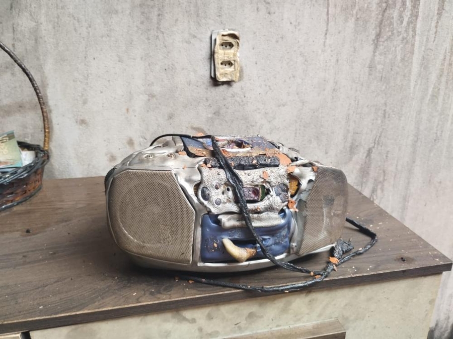 Caridade e Filantropia - Ajude Cecília a reconstruir a sua casa