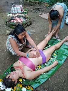 Casa de Estudos, Nascimentos, Tradições, Raízes e Orações 