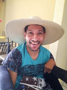 Saúde e Emergências - David e sua cadeira novinha!