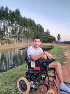 Vaquinha Online - David e sua cadeira novinha!