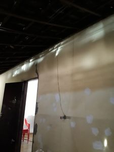 Caridade e Filantropia - Me ajude a reformar as paredes mofadas e com rachaduras da nossa casa 