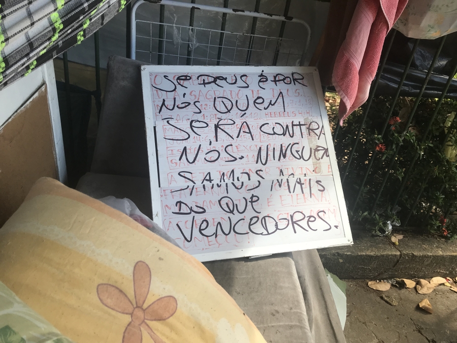 Ajude a Dona Vânia, moradora de rua em Fortaleza-CE. imagem 10