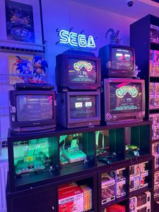 Amanda Amorim - Luz, Manga e Ação! Um Espaço Geek pra Chamar de Lar