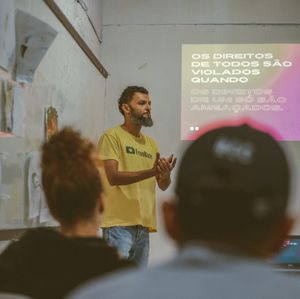 Crowdfunding - All we have is: US!    /   ¡Todo lo que tenemos es: NOSOTROS!
