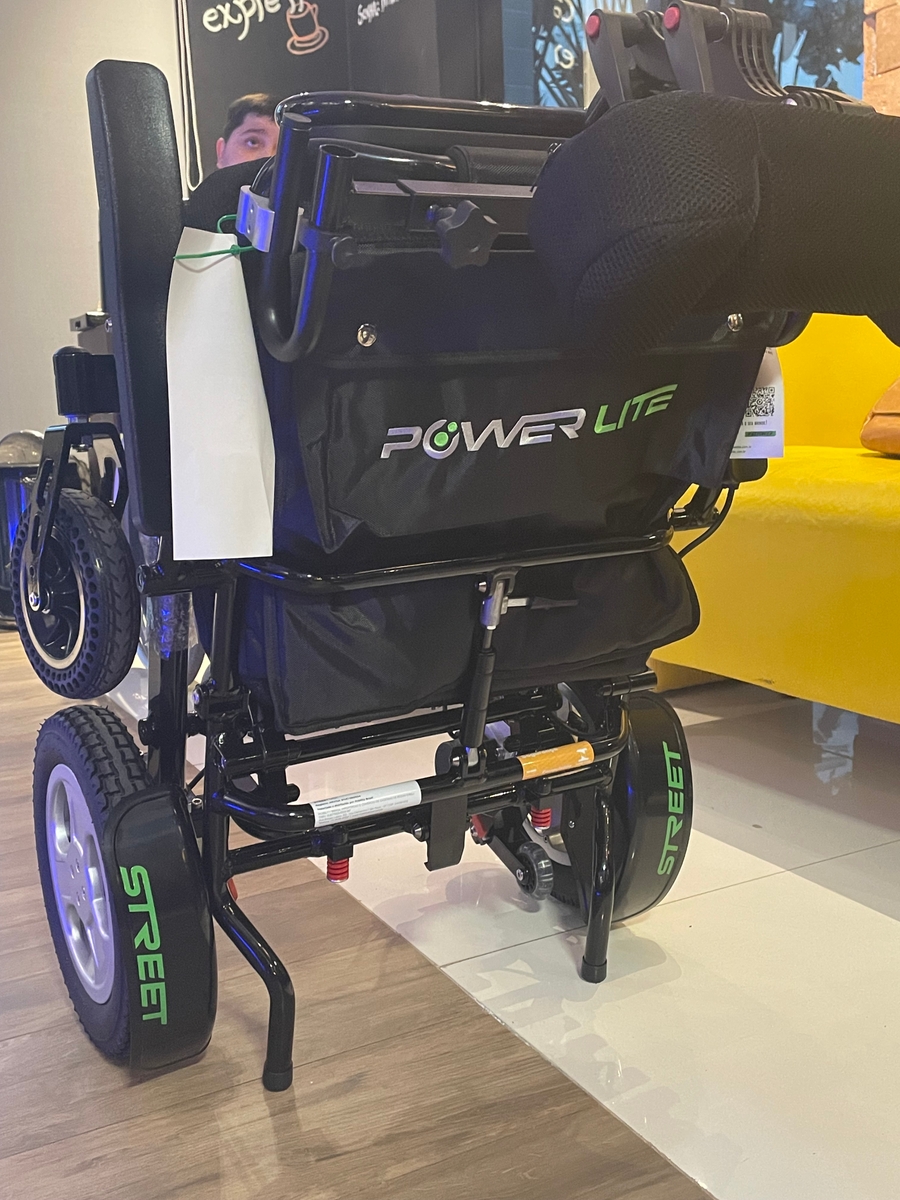 Saúde e Emergências - Cadeira motorizada para o Joãozinho 