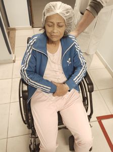 Rio de Janeiro/RJ - Tenho esquizofrenia grave, minha mãe tem câncer, não podemos trabalhar