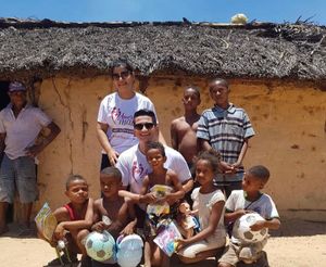 Brasília/DF - DIA DAS CRIANÇAS PROJETO AMOR A MAIS - 12 DE OUTUBRO - SEBASTIÃO BARROS PIAUÍ 