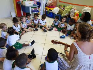 ONGs - Campanha do Telhado grupo Alegria