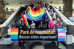 Crowdfunding - Orgulho de Ser Solidário: Apoie a Comunidade LGBTQIAP+