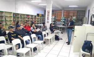 Palestra nas escolas públicas sobre carreiras para alunos do ensino médio imagem 7