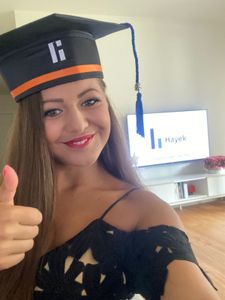 Hayek Global College - Help students and alumni travel to Hayek Global Summit