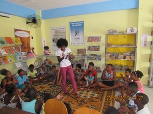 ONGs - Apoie a Biblioteca Comunitária do Calabar: Transformando Vidas Pela Leitura, Informática, Educação e Cultura