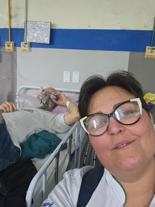 Vaquinha Online - O irmão da cantora Adriana Cabral,  Ricardo,  precisa urgente de uma cadeira de rodas e par de muletas 