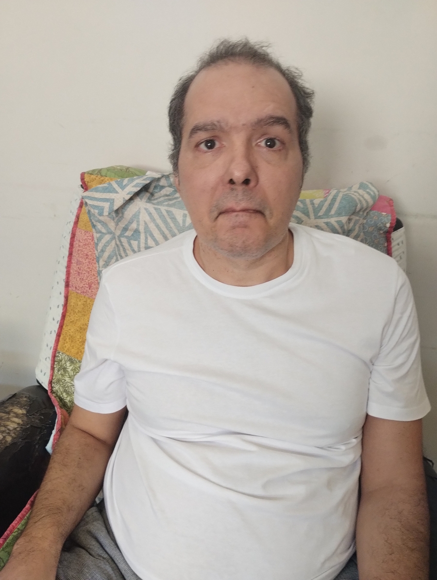 Vaquinha Online - Campanha para paciente com esclerose múltipla, tratamento de neuromodulacao, Sérgio Miguel 