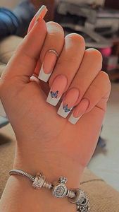 Animais - Quer saber como mulheres comuns estão ganhando até 3 mil reais por mês como manicure?