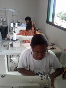 COSTURANDO A INCLUSÃO SOCIAL E A ECONOMIA SOLIDÁRIA imagem 7