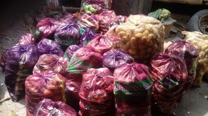 Ajude-nos a alimentar  as famílias necessitadas. imagem 7