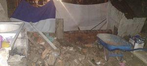 Vaquinha Online - Tenta fazer uma casinha pra morar mais minha família e sair do aperreio TDS daluguel agradeço a TDS q ajudarem e que Deus ajude a  TDS bj