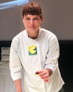 Marina vai competir na França! 